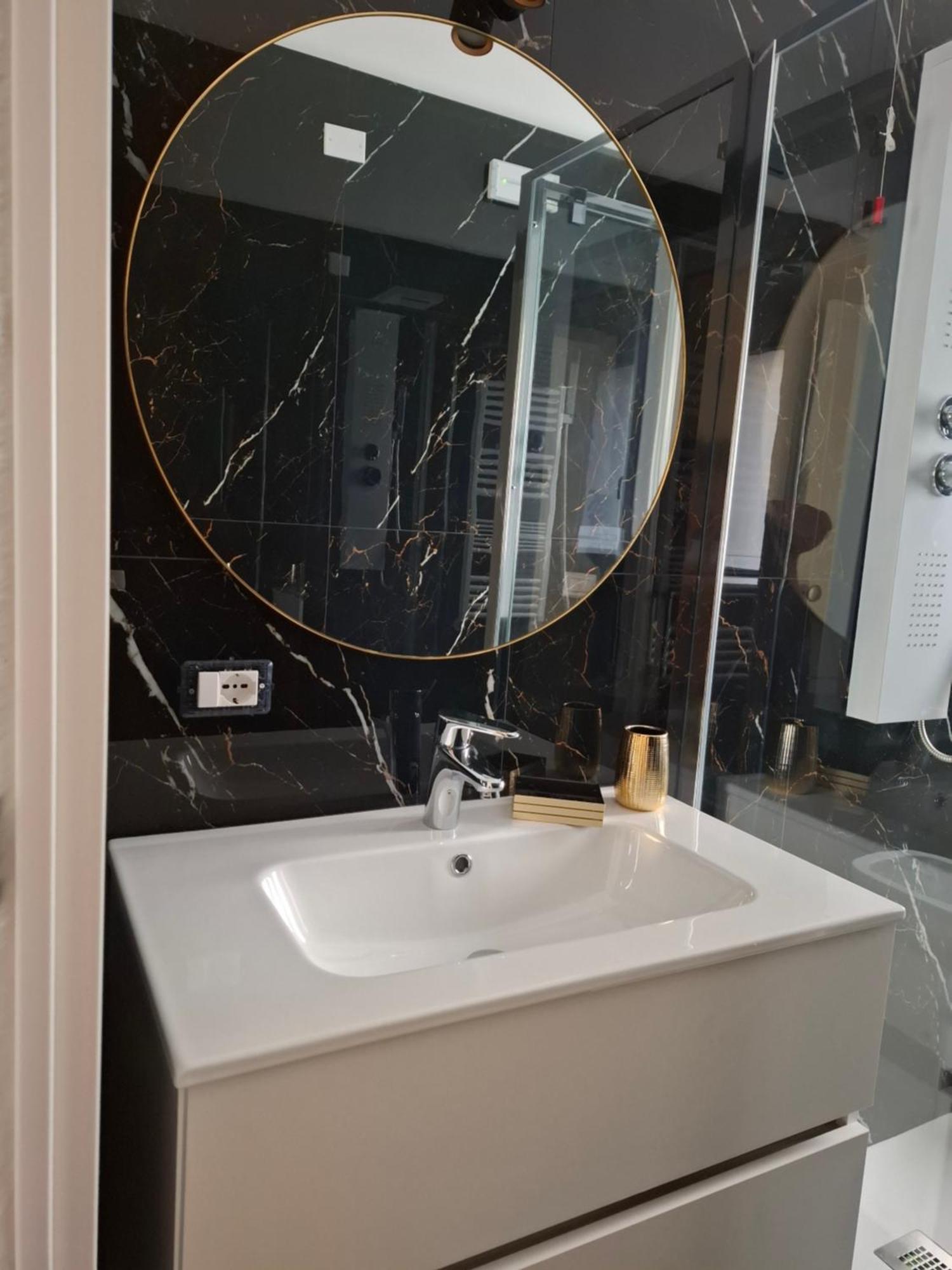 Mariam Royal Apartment & Rooms ريجّو دي كالابريا المظهر الخارجي الصورة